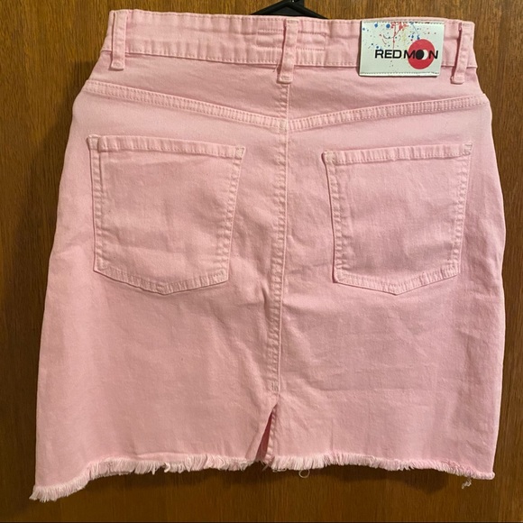 Pink denim skirts - Picture 4 of 5